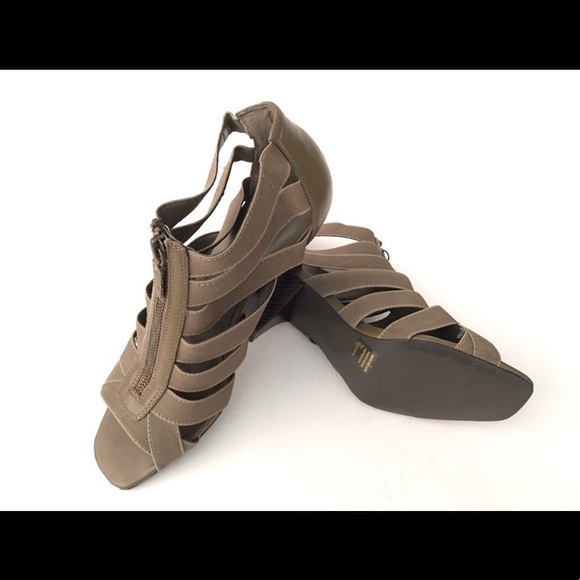 5 for $25🍒INC OPEN SHOE SANDAL - Picture 2 of 8